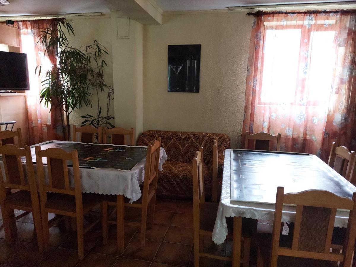 Pensiune Casa Barcaru أَزوغا المظهر الخارجي الصورة